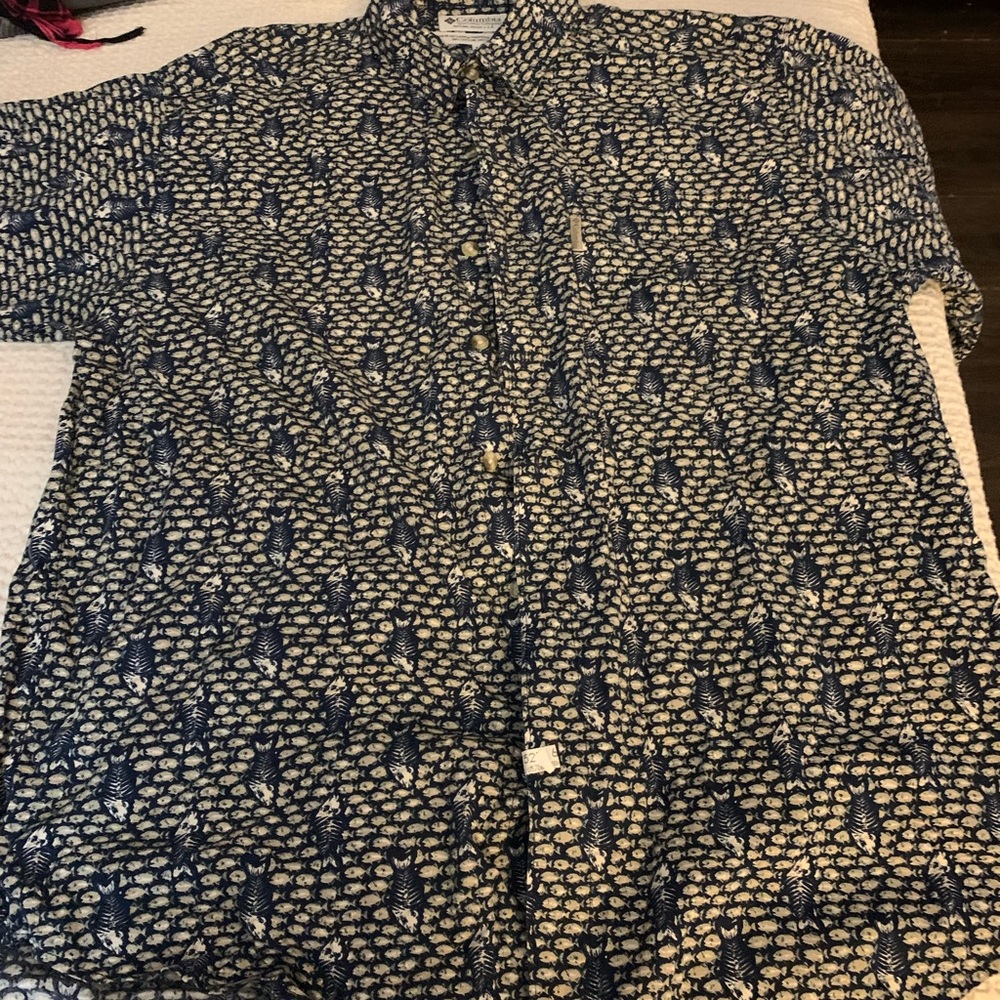 Columbia button down shirt